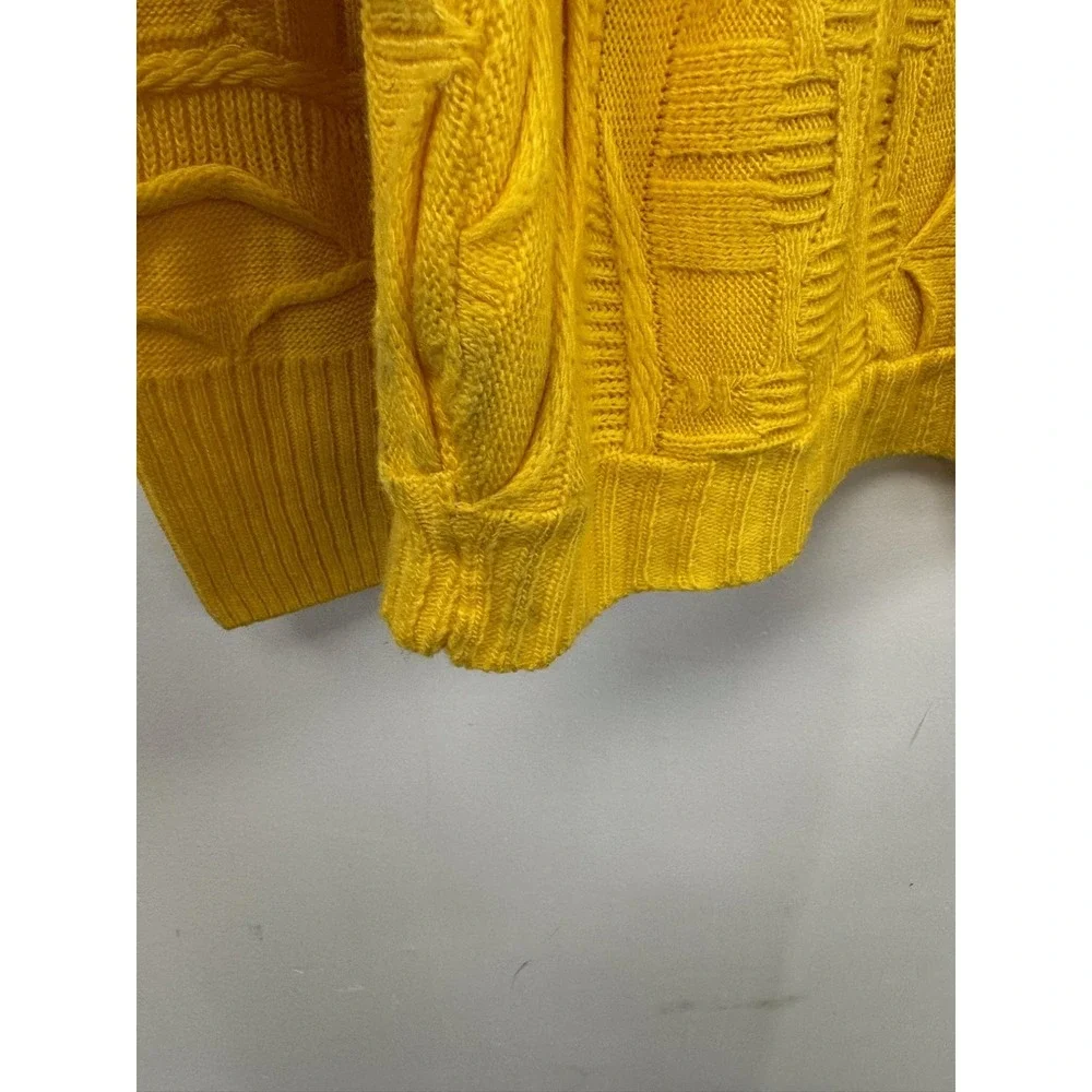 Coogi Sweater Mens Medium Yellow Cable Knit Crewneck Pullover Australia‎ 3D